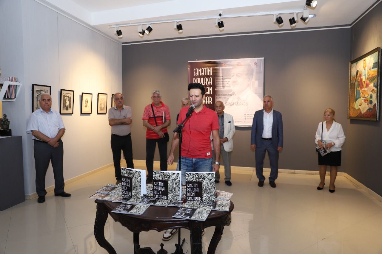 Rəssam-pedaqoq Əbdül Şərifovun anım sərgisi və xatirə kitabının təqdimatı baş tutdu (FOTO)