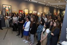 Rəssam-pedaqoq Əbdül Şərifovun anım sərgisi və xatirə kitabının təqdimatı baş tutdu (FOTO)