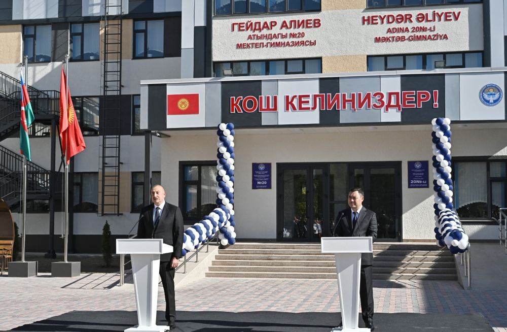 Prezident Sadır Japarov: Qırğızıstanda Heydər Əliyev adına məktəbin açılması ikitərəfli münasibətlərimizdə əlamətdar hadisədir