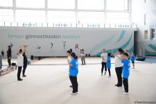 Gimnastika Federasiyasının təşkilatçılığı ilə Bakıda Xüsusi Olimpiada üzrə məşqçilik və hakimlik kursları keçirilir (FOTO)