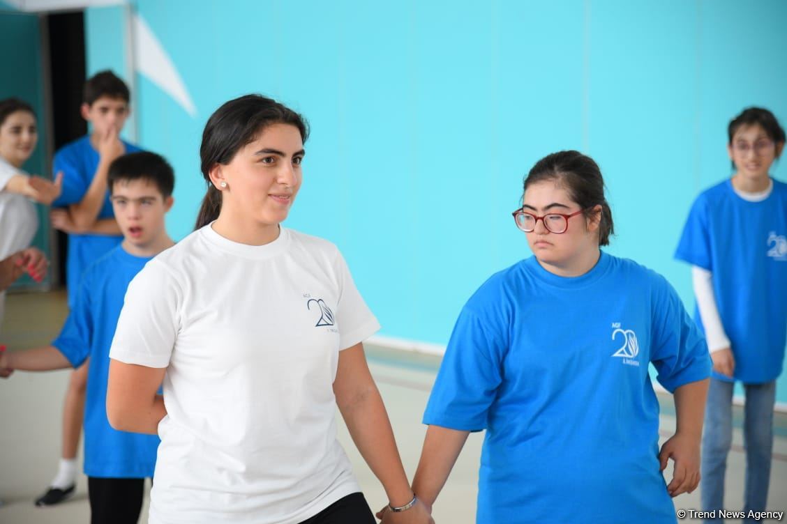 Gimnastika Federasiyasının təşkilatçılığı ilə Bakıda Xüsusi Olimpiada üzrə məşqçilik və hakimlik kursları keçirilir (FOTO)