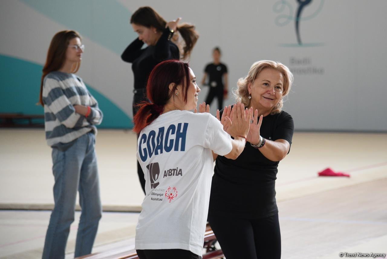 Gimnastika Federasiyasının təşkilatçılığı ilə Bakıda Xüsusi Olimpiada üzrə məşqçilik və hakimlik kursları keçirilir (FOTO)