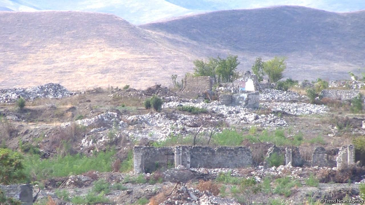 Fransada yaşayan azərbaycanlı tədqiqatçılar Füzulidə erməni vəhşiliyinin şahidi olublar