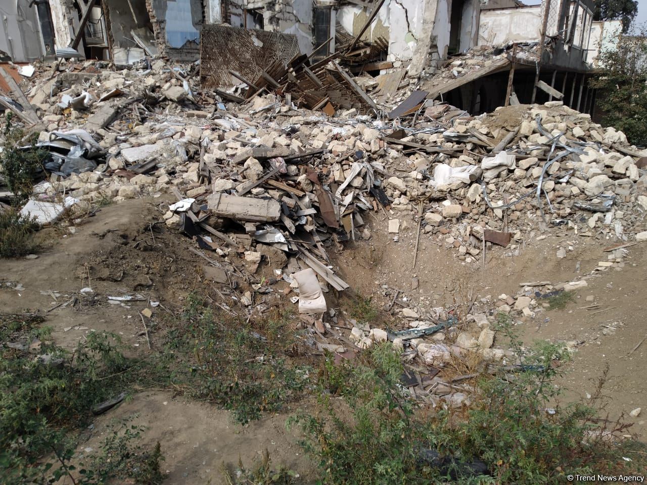 Ermənilərin Gəncəyə ilk raket hücumundan 3 il ötür (FOTO)