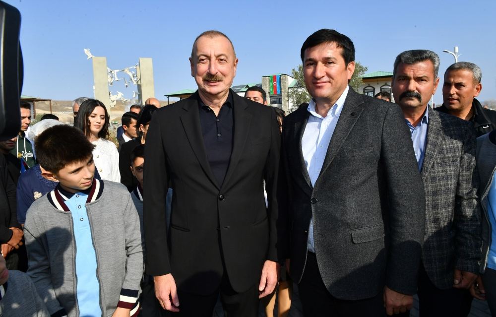 Prezident İlham Əliyev və Birinci xanım Mehriban Əliyeva Zəngilanın Ağalı kəndində sakinlərlə görüşüblər (YENİLƏNİB) (FOTO/VİDEO)