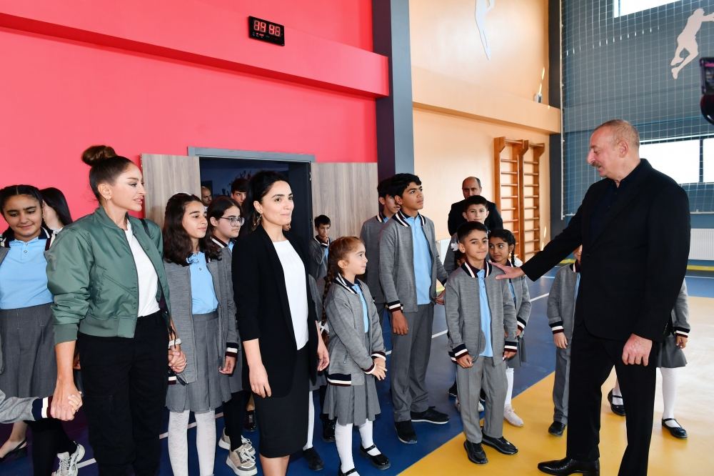 Prezident İlham Əliyev və Birinci xanım Mehriban Əliyeva Zəngilanın Ağalı kəndində sakinlərlə görüşüblər (YENİLƏNİB) (FOTO/VİDEO)