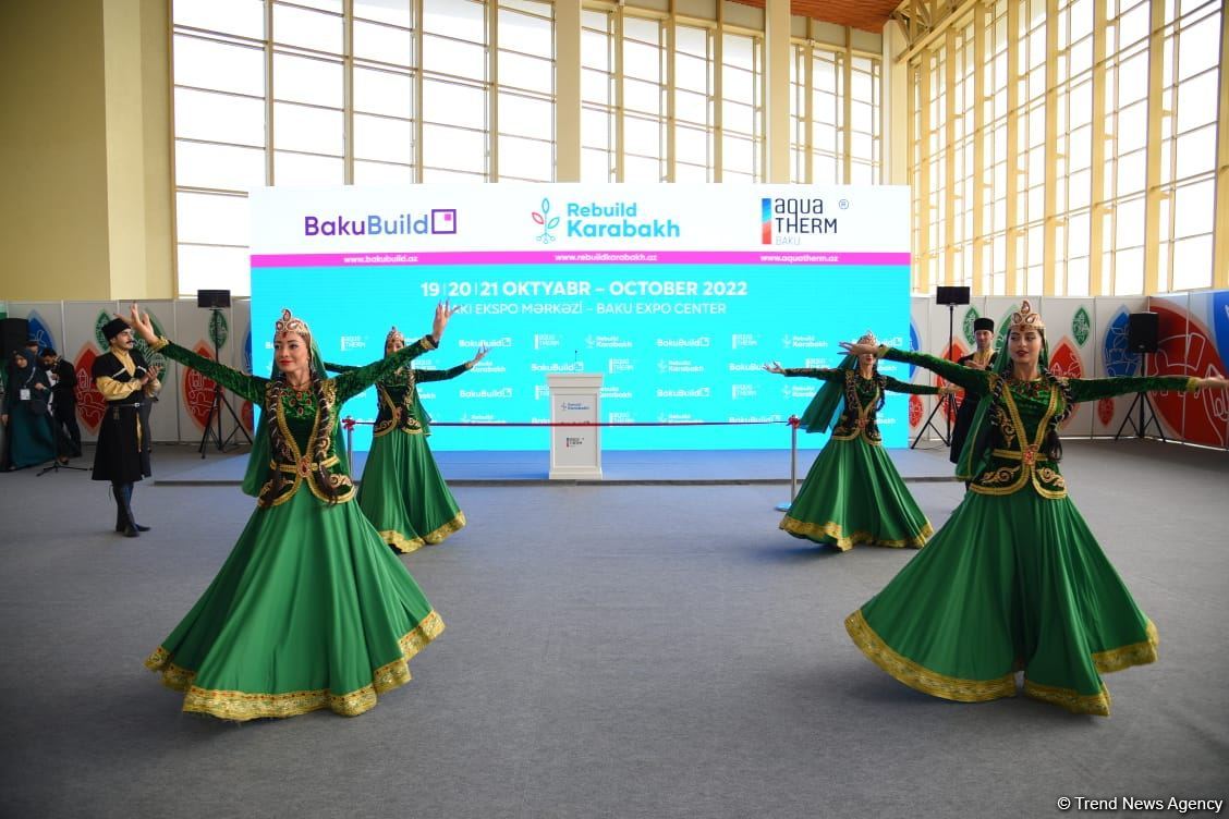 Bu gün Bakıda üç beynəlxalq sərgi işə başlayıb (FOTO)