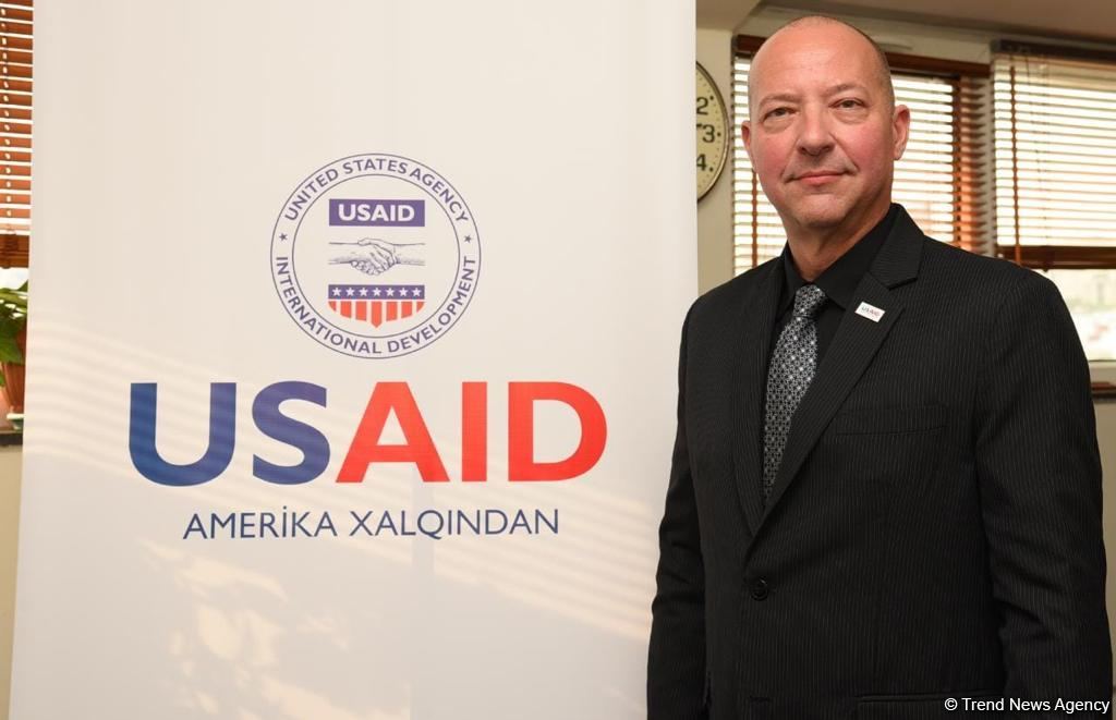 Azərbaycanda qadın sahibkarlar inklüziv iş yerləri açırlar - USAID missiyasının direktoru