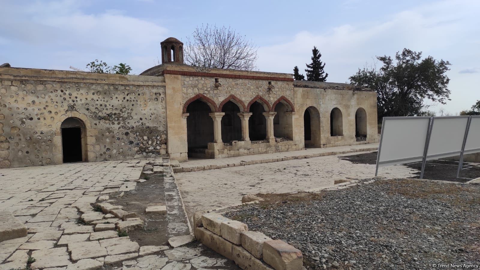 Bakı Beynəlxalq Konfransının iştirakçıları Ağdama səfər ediblər (FOTO)