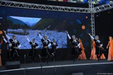 Birinci Qarabağ müharibəsində yüzminlərlə insan məcburi köçkün vəziyyətinə düşmüşdü - BMT rəsmisi (FOTO)