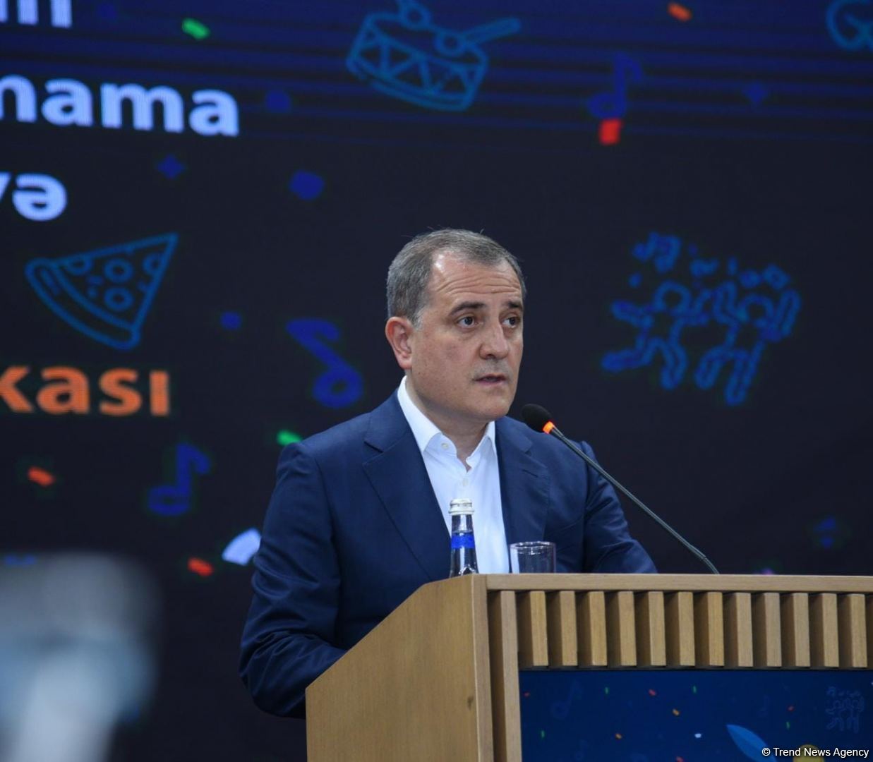 Birinci Qarabağ müharibəsində yüzminlərlə insan məcburi köçkün vəziyyətinə düşmüşdü - BMT rəsmisi (FOTO)