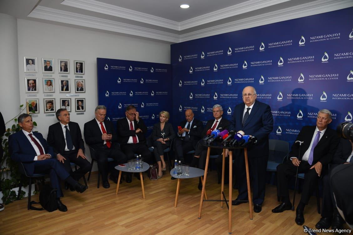 Azərbaycanın bütün Qafqaz regionuna təsir edə biləcək inkişaf yanaşması mövcuddur - İsmayıl Serageldin (FOTO)
