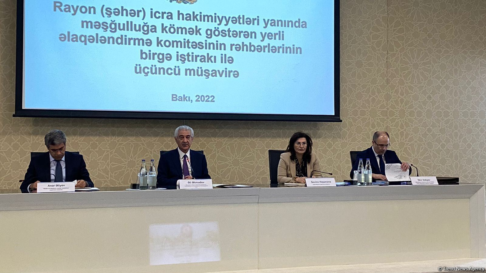 Əmək müqavilələrinin sayında 31,2 faiz artım olub - Əli Əhmədov (FOTO)