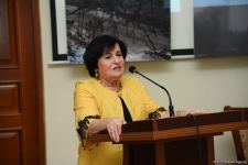 "Xarıbülbülün vətəni - Şuşa" - Qarabağ incisinin tarixi barədə sərgi (FOTO)