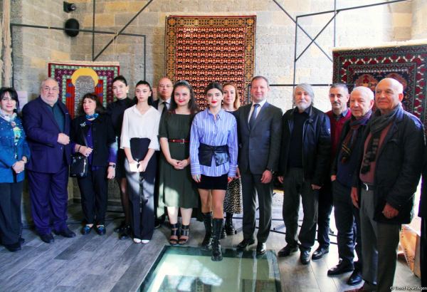 “Azərxalça”nın Zəfər gününə həsr olunmuş “Zəfər” xalça kolleksiyası işıq üzü gördü! (FOTO)