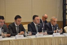 Siyasi partiyalar haqqında qanun layihəsi ilə bağlı ictimai dinləmə keçirilir (FOTO)