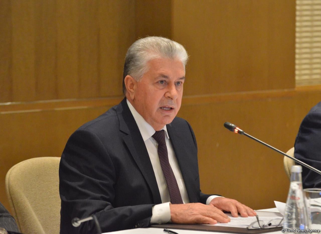 Siyasi partiyalar haqqında qanun layihəsi ilə bağlı ictimai dinləmə keçirilir (FOTO)