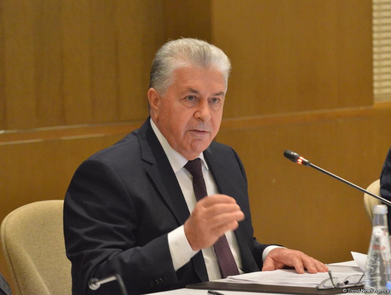Siyasi partiyalar haqqında qanun layihəsi ilə bağlı ictimai dinləmə keçirilir (FOTO)