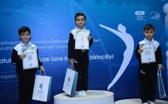 Batut gimnastikası üzrə 6-cı Bakı birinciliyi başa çatıb (FOTO)
