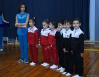 Batut gimnastikası üzrə 6-cı Bakı birinciliyi başa çatıb (FOTO)