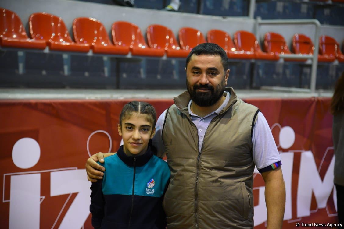 Batut gimastikası üzrə 6-cı Bakı birinciliyinin yarışlarına start verilib (FOTO)