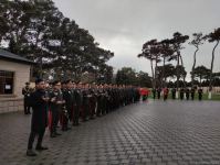 II Şəhidlər Xiyabanı ziyarət edilir (FOTO)