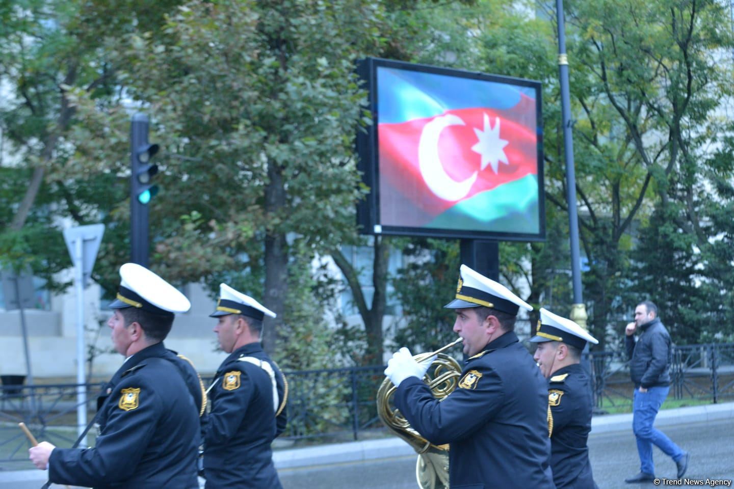 Bakıda Zəfər yürüşü keçirilib (FOTO/VİDEO)