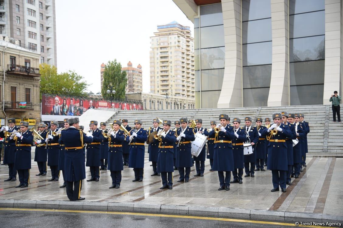 Bakıda Zəfər yürüşü keçirilib (FOTO/VİDEO)