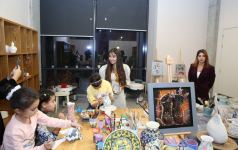 Heydər Əliyev Fondunun vitse-prezidenti Leyla Əliyeva DOST İnklüziv İnkişaf və Yaradıcılıq Mərkəzində olub (FOTO)