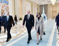 Prezident İlham Əliyev və Birinci xanım Mehriban Əliyeva Özbəkistana səfərə gəliblər (FOTO/VİDEO)