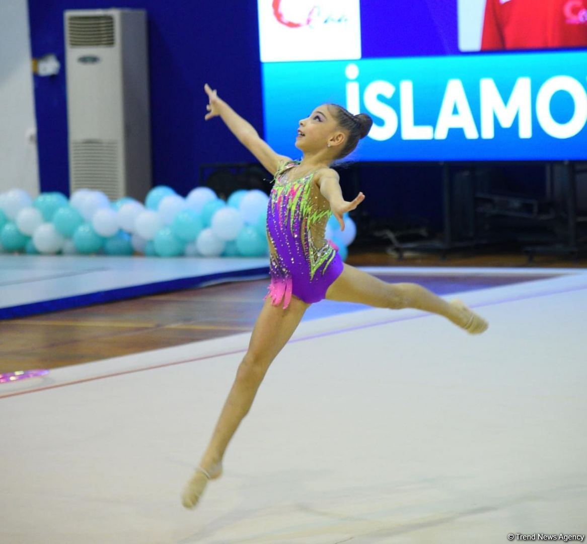 Bədii gimnastika üzrə 27-ci, aerobika gimnastikası üzrə 6-cı birgə Bakı çempionatı start götürüb (FOTO)