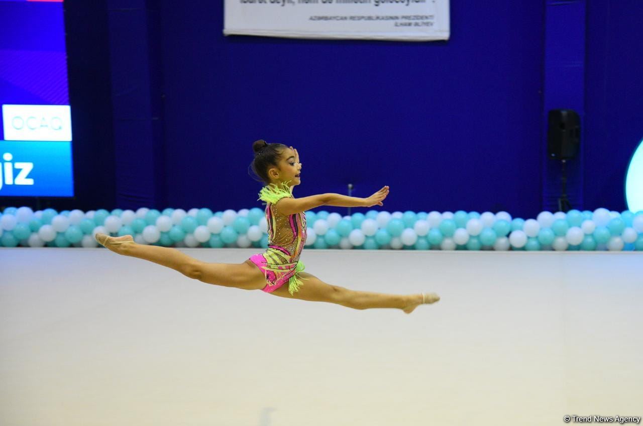 Bədii gimnastika üzrə 27-ci, aerobika gimnastikası üzrə 6-cı birgə Bakı çempionatı start götürüb (FOTO)