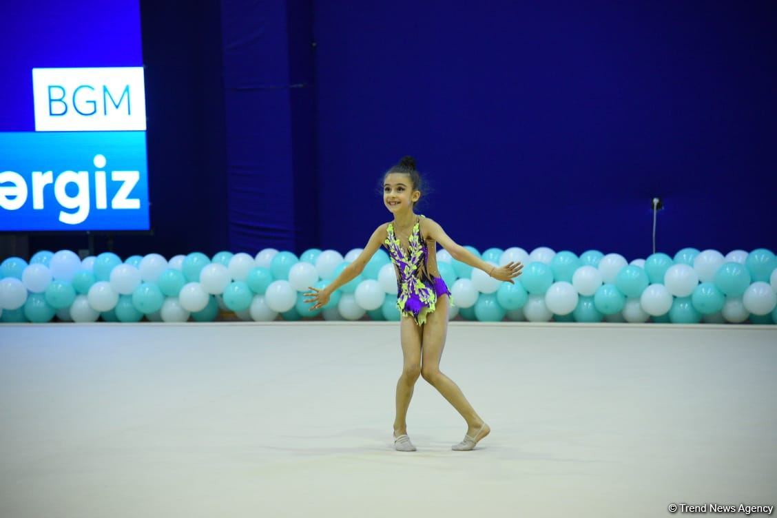 Bədii gimnastika üzrə 27-ci, aerobika gimnastikası üzrə 6-cı birgə Bakı çempionatı start götürüb (FOTO)