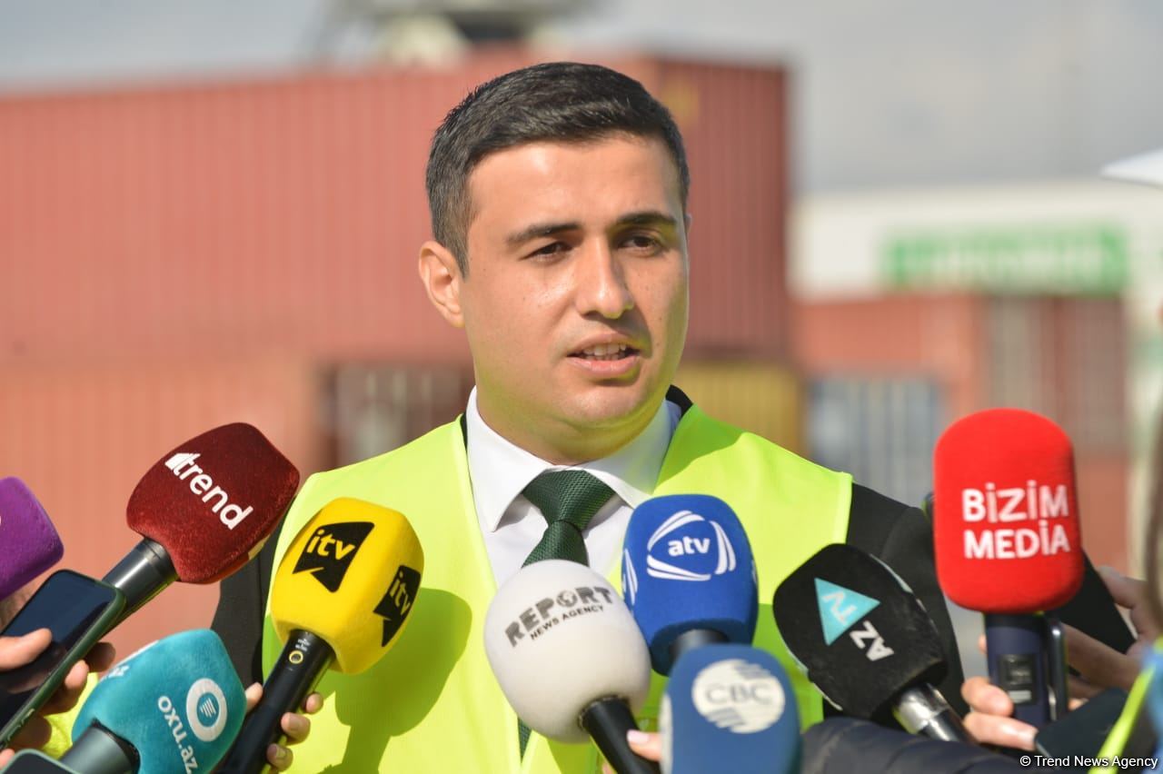 Bakı limanında yükaşırma həcmi artıb - Elmar Həbibli