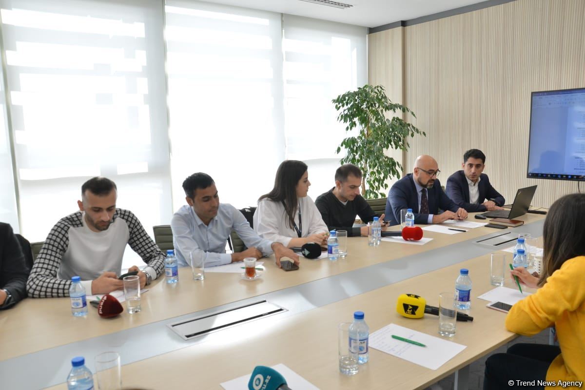 Orta Dəhliz Çindən Avropaya yüklərin daşınmasında böyük rol oynayır - Harun Öncü (FOTO)