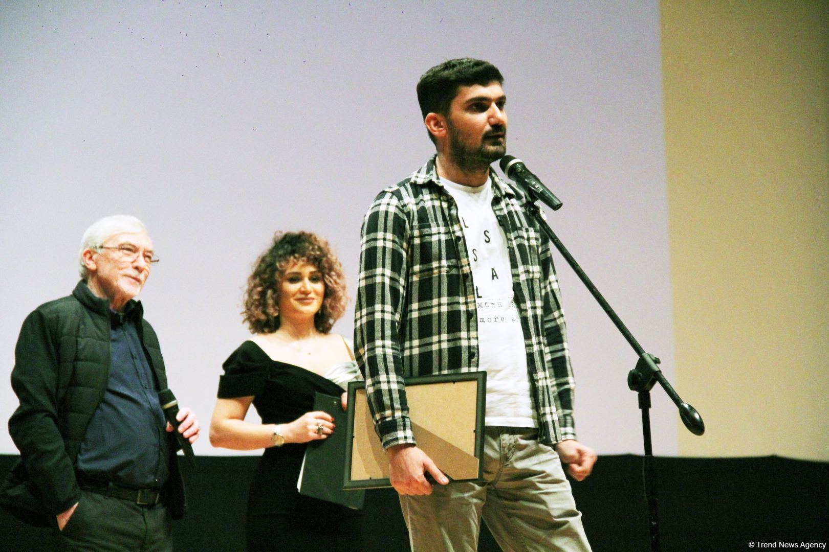 XIII Bakı Beynəlxalq Qısa Filmlər Festivalının bağlanış-mükafatlandırma mərasimi keçirilib (FOTO)