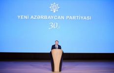 Prezident İlham Əliyev YAP-ın 30 illiyi münasibətilə keçirilən tədbirdə çıxış edib (FOTO/VİDEO) (YENİLƏNİB-3)