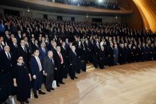 Prezident İlham Əliyev YAP-ın 30 illiyi münasibətilə keçirilən tədbirdə çıxış edib (FOTO/VİDEO) (YENİLƏNİB-3)