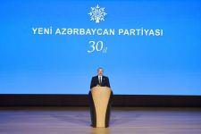 Prezident İlham Əliyev YAP-ın 30 illiyi münasibətilə keçirilən tədbirdə çıxış edib (FOTO/VİDEO) (YENİLƏNİB-3)