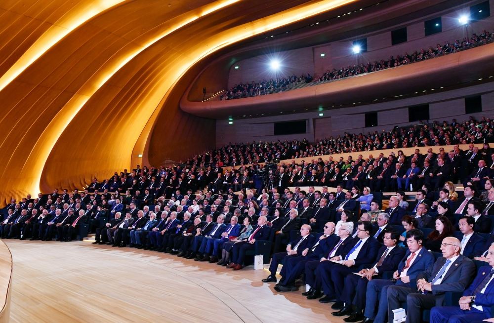 Prezident İlham Əliyev YAP-ın 30 illiyi münasibətilə keçirilən tədbirdə çıxış edib (FOTO/VİDEO) (YENİLƏNİB-3)