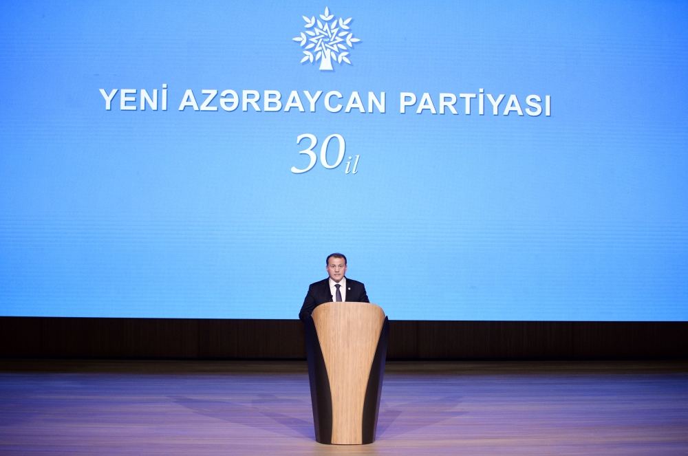 Prezident İlham Əliyev YAP-ın 30 illiyi münasibətilə keçirilən tədbirdə çıxış edib (FOTO/VİDEO) (YENİLƏNİB-3)