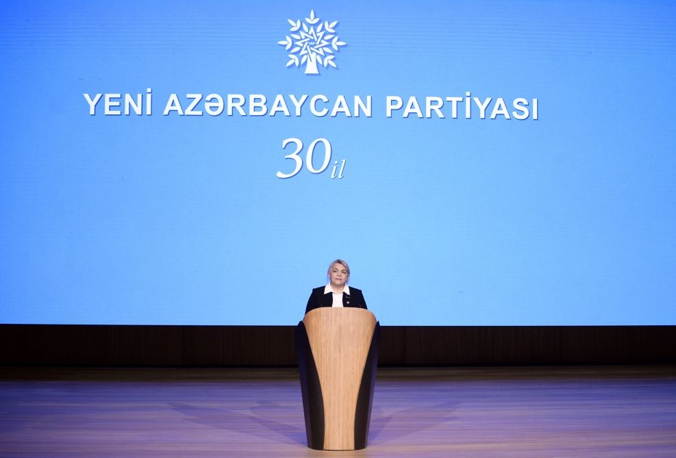 Prezident İlham Əliyev YAP-ın 30 illiyi münasibətilə keçirilən tədbirdə çıxış edib (FOTO/VİDEO) (YENİLƏNİB-3)