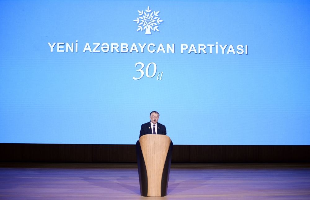 Prezident İlham Əliyev YAP-ın 30 illiyi münasibətilə keçirilən tədbirdə çıxış edib (FOTO/VİDEO) (YENİLƏNİB-3)