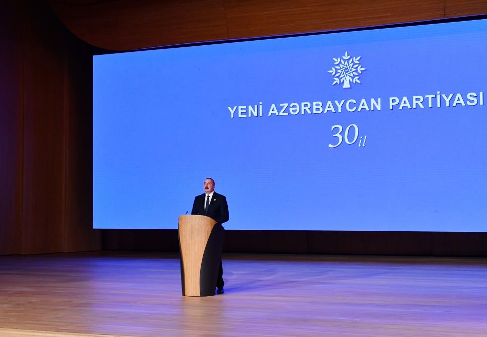 Prezident İlham Əliyev YAP-ın 30 illiyi münasibətilə keçirilən tədbirdə çıxış edib (FOTO/VİDEO) (YENİLƏNİB-3)