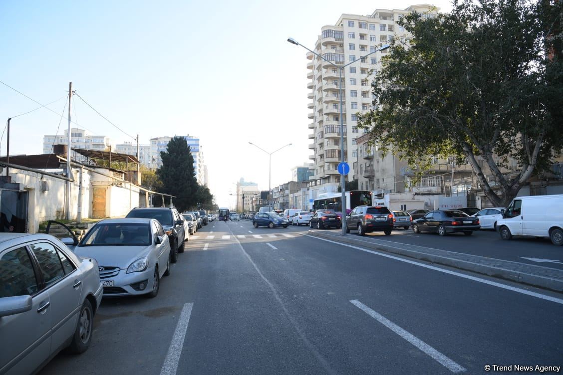 Bakının bu ünvanında evlərin sökülməsinə başlanılıb (FOTO)