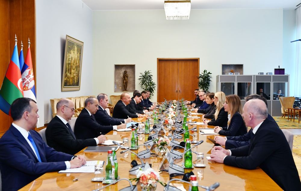 Prezident İlham Əliyevin Serbiyanın Baş naziri ilə geniş tərkibdə görüşü olub (FOTO/VİDEO) (YENİLƏNİB)