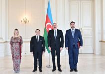 Prezident İlham Əliyev Moldovanın Azərbaycanda yeni təyin olunan səfirinin etimadnaməsini qəbul edib (FOTO/VİDEO) (YENİLƏNİB)