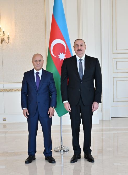 Prezident İlham Əliyev Liviyanın Azərbaycanda yeni təyin olunan səfirinin etimadnaməsini qəbul edib (FOTO/VİDEO) (YENİLƏNİB)