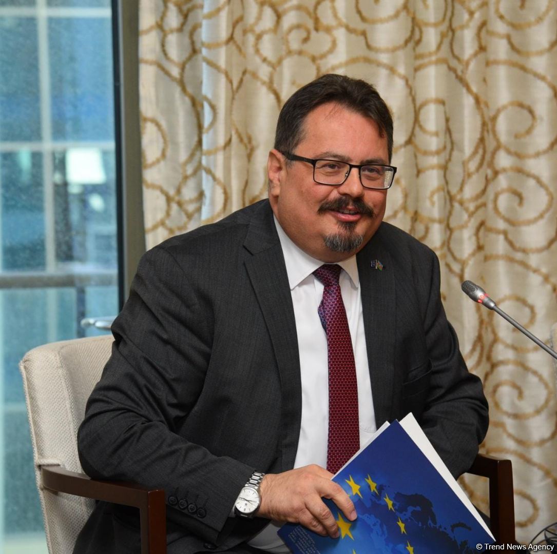 Aİ Azərbaycanın vətəndaş cəmiyyəti ilə əməkdaşlığa xüsusi diqqət ayırır - Peter Mixalko