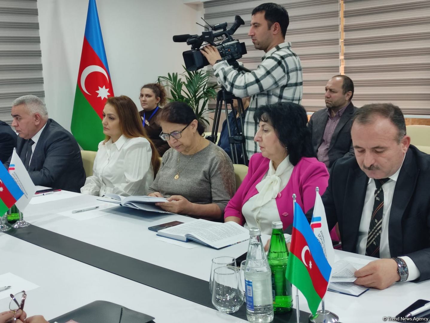 “Qəzetlərin dili monitorinq aynasında” adlı tədbir keçirilib (FOTO)